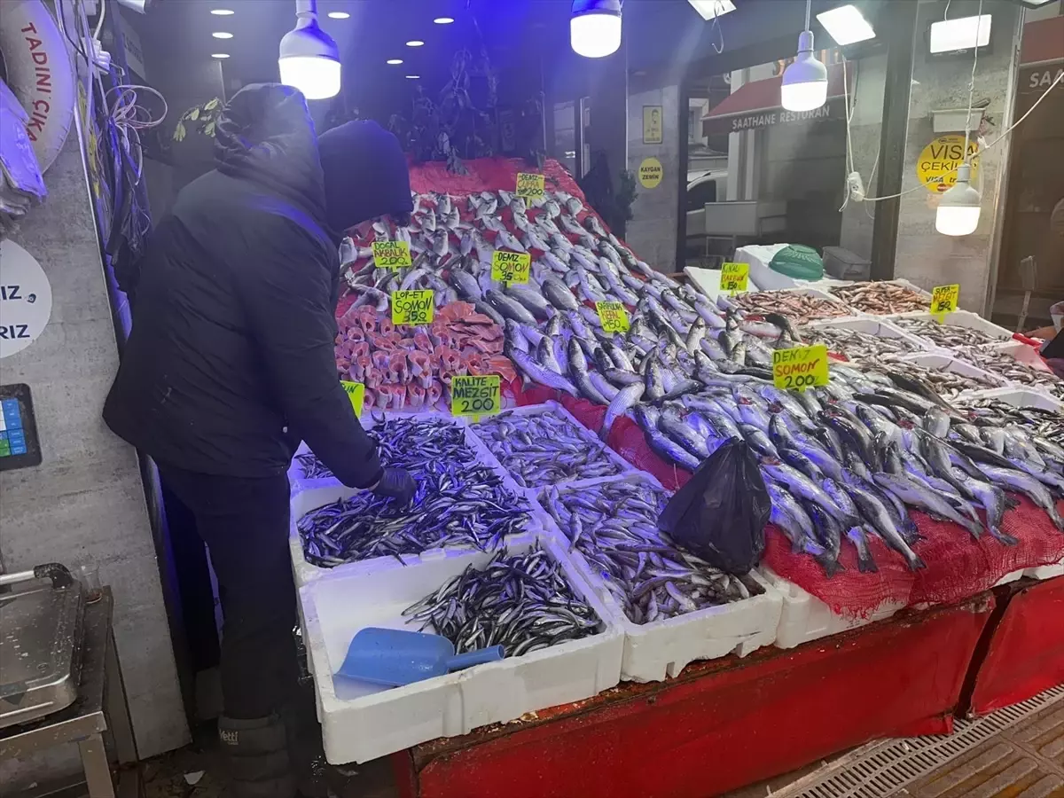 Samsun\'da Hamsi Fiyatları 130-150 Lira