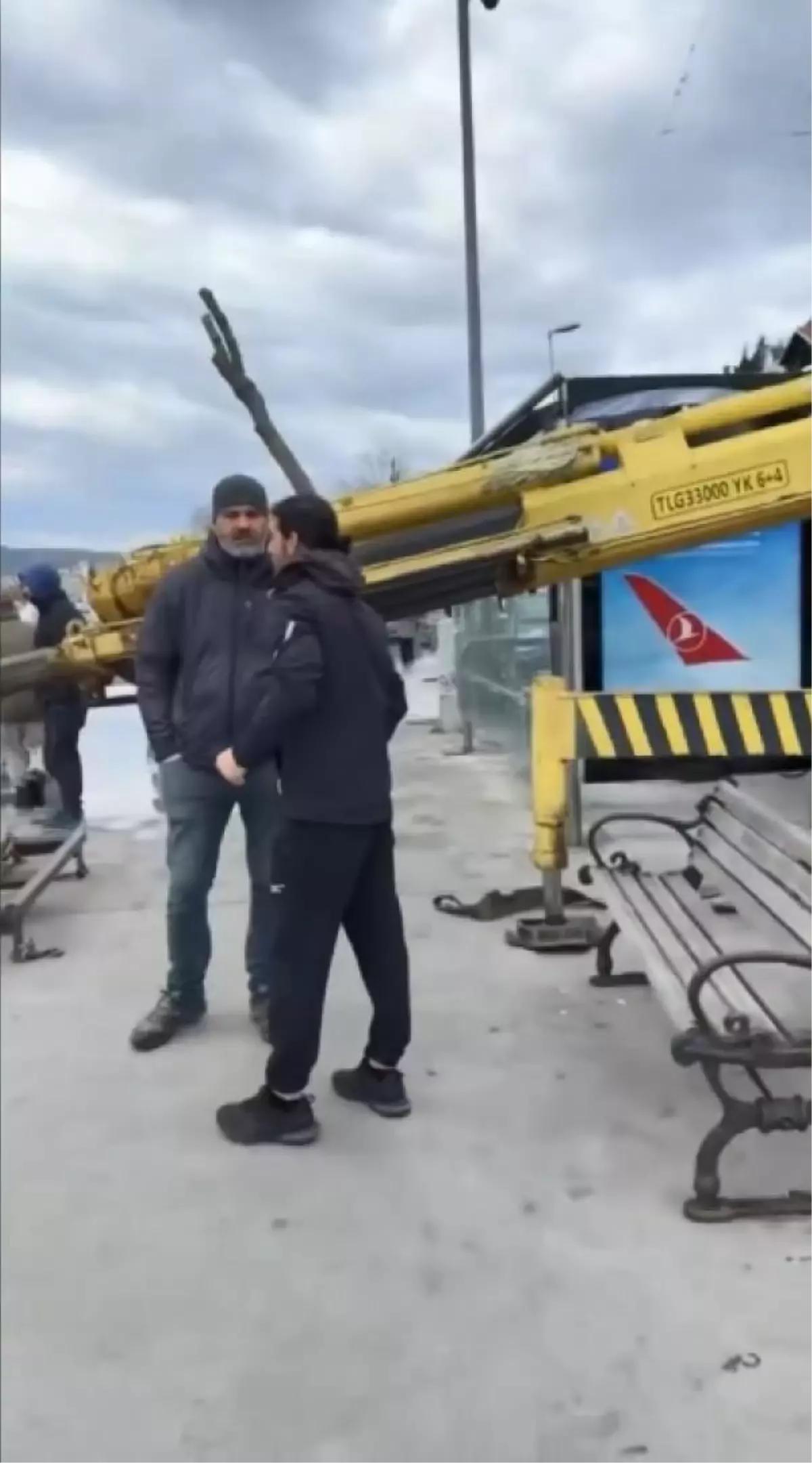 İstanbul\'da Şiddetli Lodos Tekne Battırdı