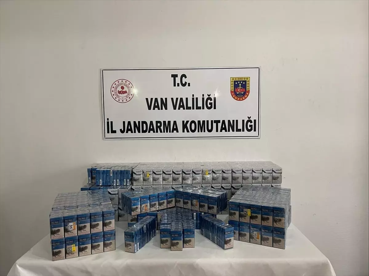 Van\'da Gümrük Kaçağı Sigara Operasyonu