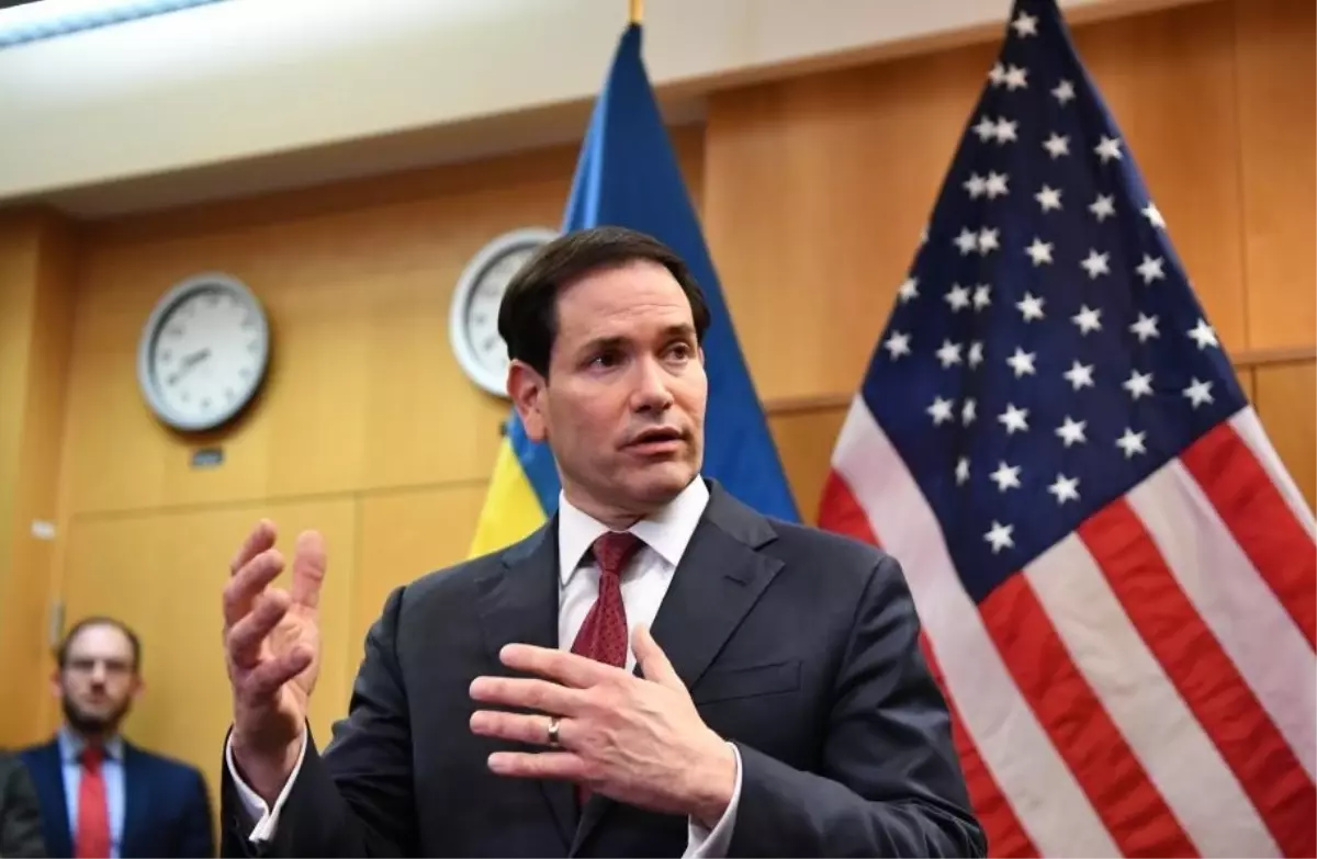 Rubio: \'Venezuela\'ya karşı değil, uyuşturucu kartellerine savaşıyoruz\'