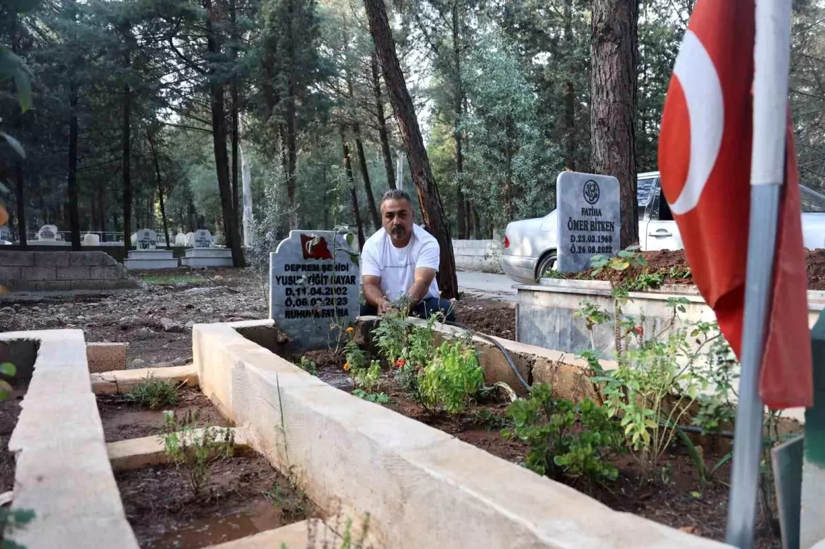 Depremde Eşini ve Çocuklarını Kaybeden Baba