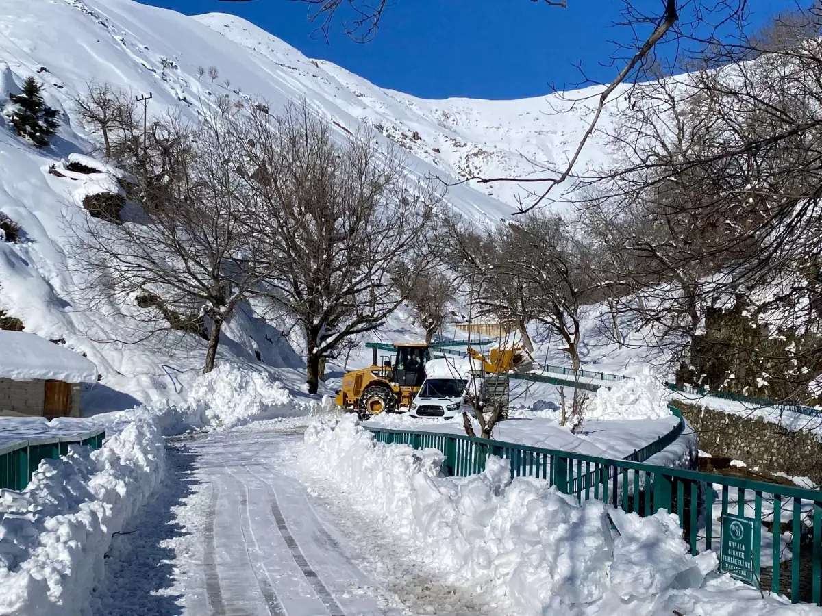 Batman\'da Taşımalı Eğitime Ara