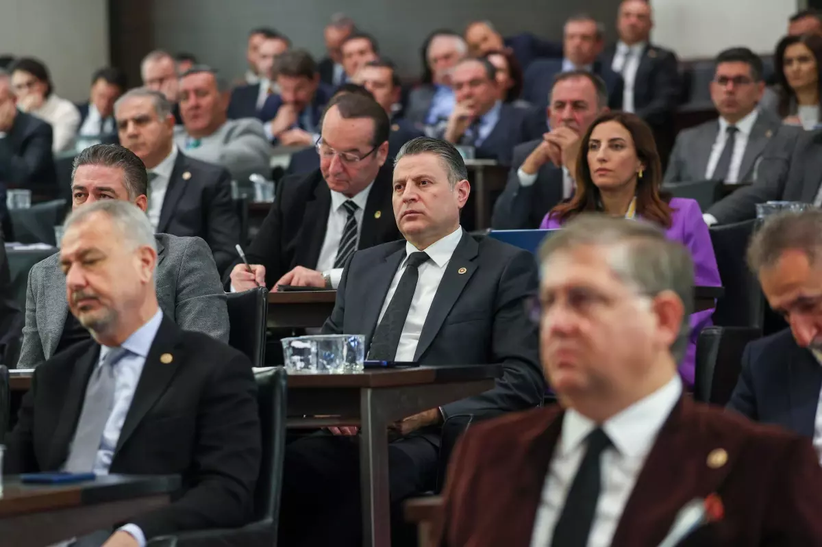 CHP\'den Kapalı Grup Toplantısı