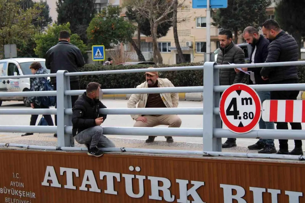 Küçük Çocuklar İçin Endişeli Baba Kurtarıldı