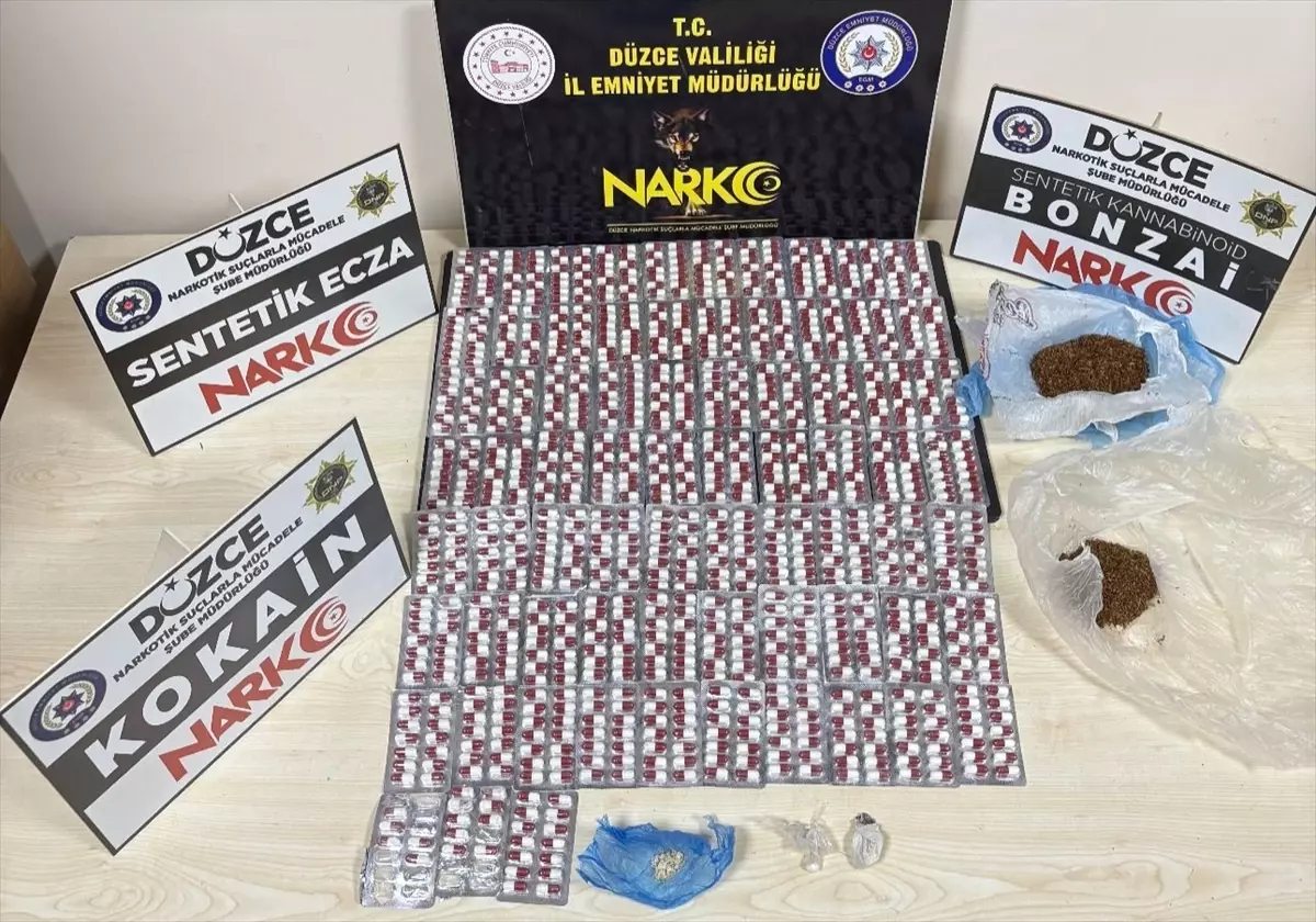 Düzce\'de Uyuşturucu Operasyonu: 4 Tutuklama