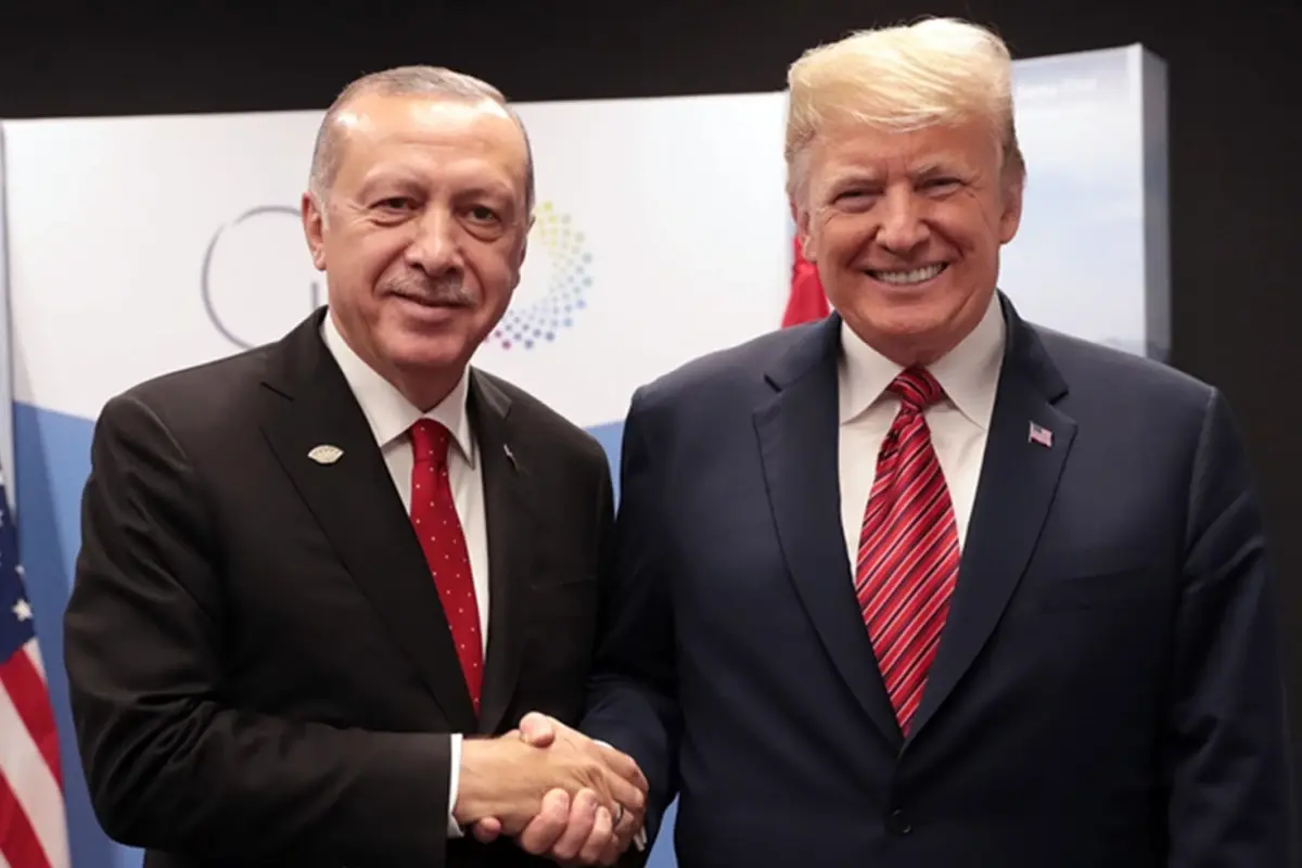 Erdoğan, Trump\'la telefonda görüştü: Venezuela\'nın istikrarsızlığa sürüklenmemesini söyledik