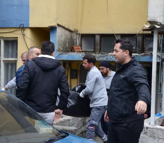 Eşi ile kızını öldüren caninin ilk ifadesi: O an cinnet getirdim Eşi ile kızını öldüren caninin ilk ifadesi: O an cinnet getirdim