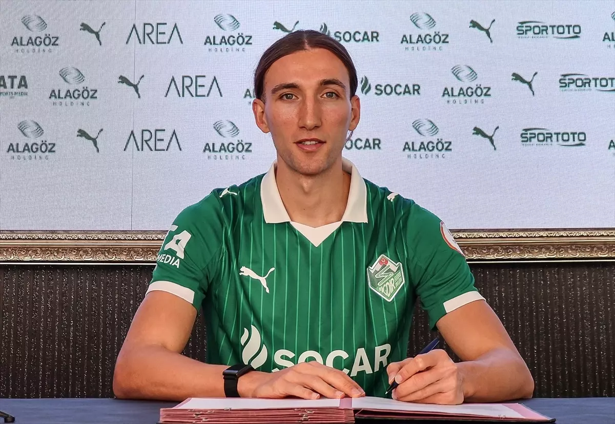 Iğdır FK, Atakan Çankaya\'yı Transfer Etti