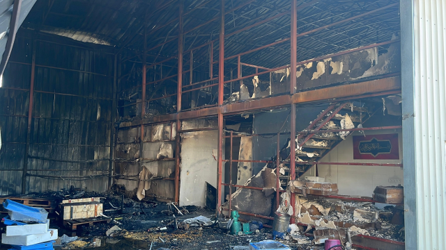 İlkokulda sınıfta yangın çıktı, eğitime 2 gün ara verildi İlkokulda sınıfta yangın çıktı, eğitime 2 gün ara verildi