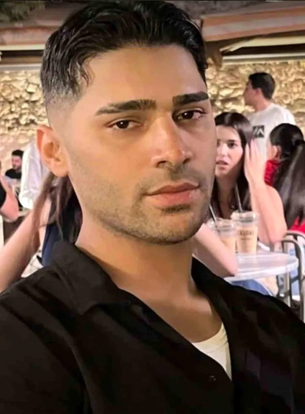 İzmir\'de Motosiklet Kazası: Bir Kişi Hayatını Kaybetti