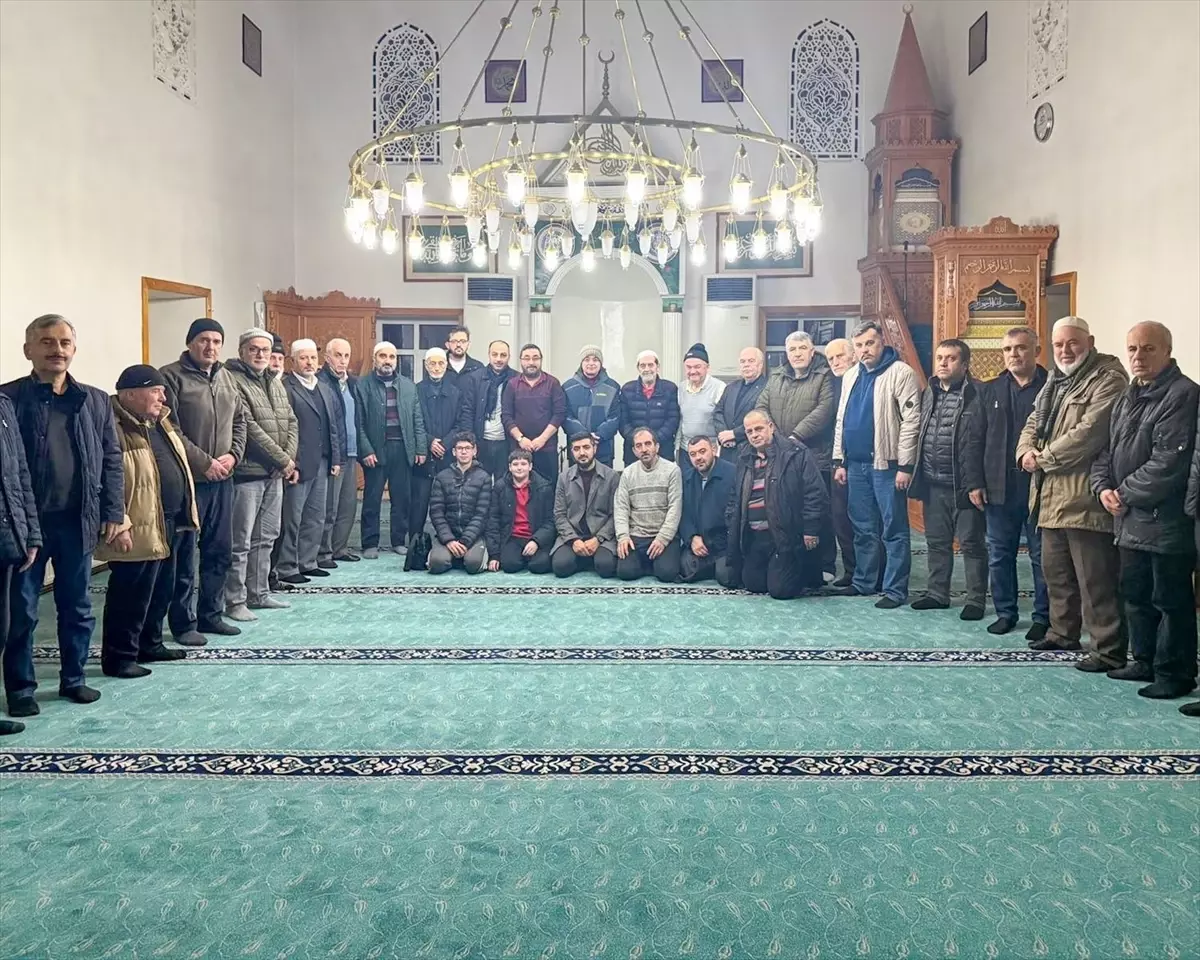 Vali Turan\'dan Sabah Namazı Buluşması