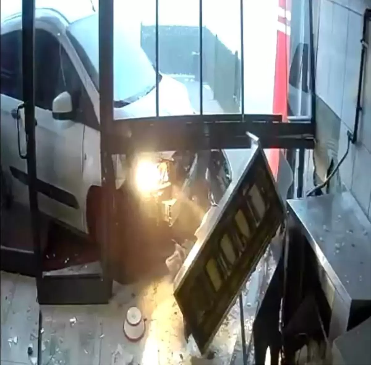 Konya\'da Dönerciye Araç Girdi