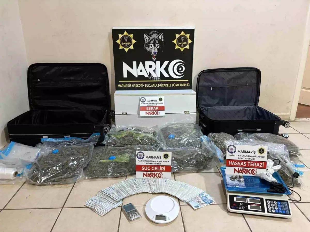 Marmaris\'te Uyuşturucu Operasyonu