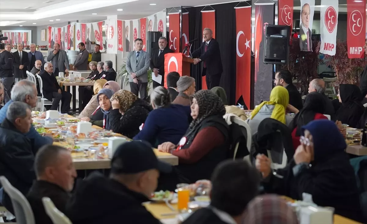 MHP Genel Başkan Yardımcıları Yurdakul ve Yıldırım, şehit ve gazi aileleriyle bir araya geldi