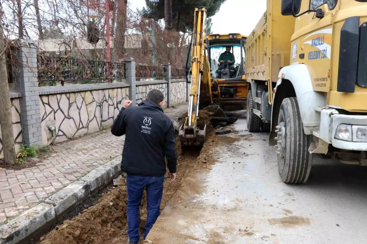 Nazilli\'de yarım asırlık içme suyu hatları yenileniyor