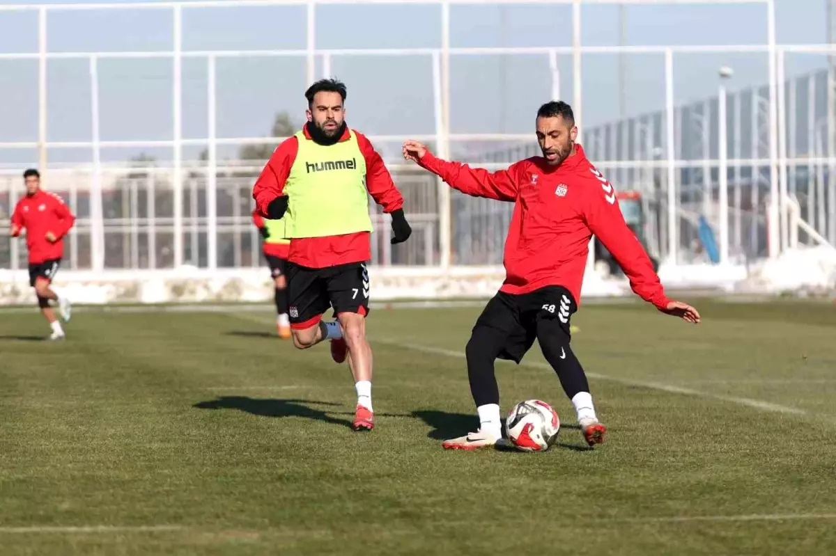 Sivasspor, Erzurumspor\'a Hazırlanıyor