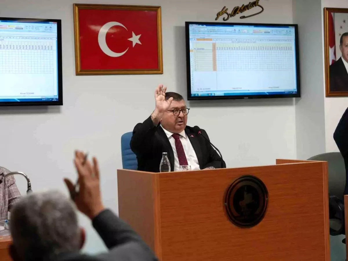 2026 yılının ilk meclis toplantısında 40 gündem maddesi görüşüldü