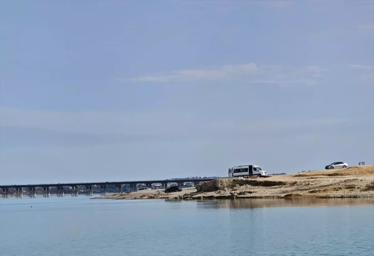 Adana\'da Kayıp Genç Cesedi Gölde Bulundu