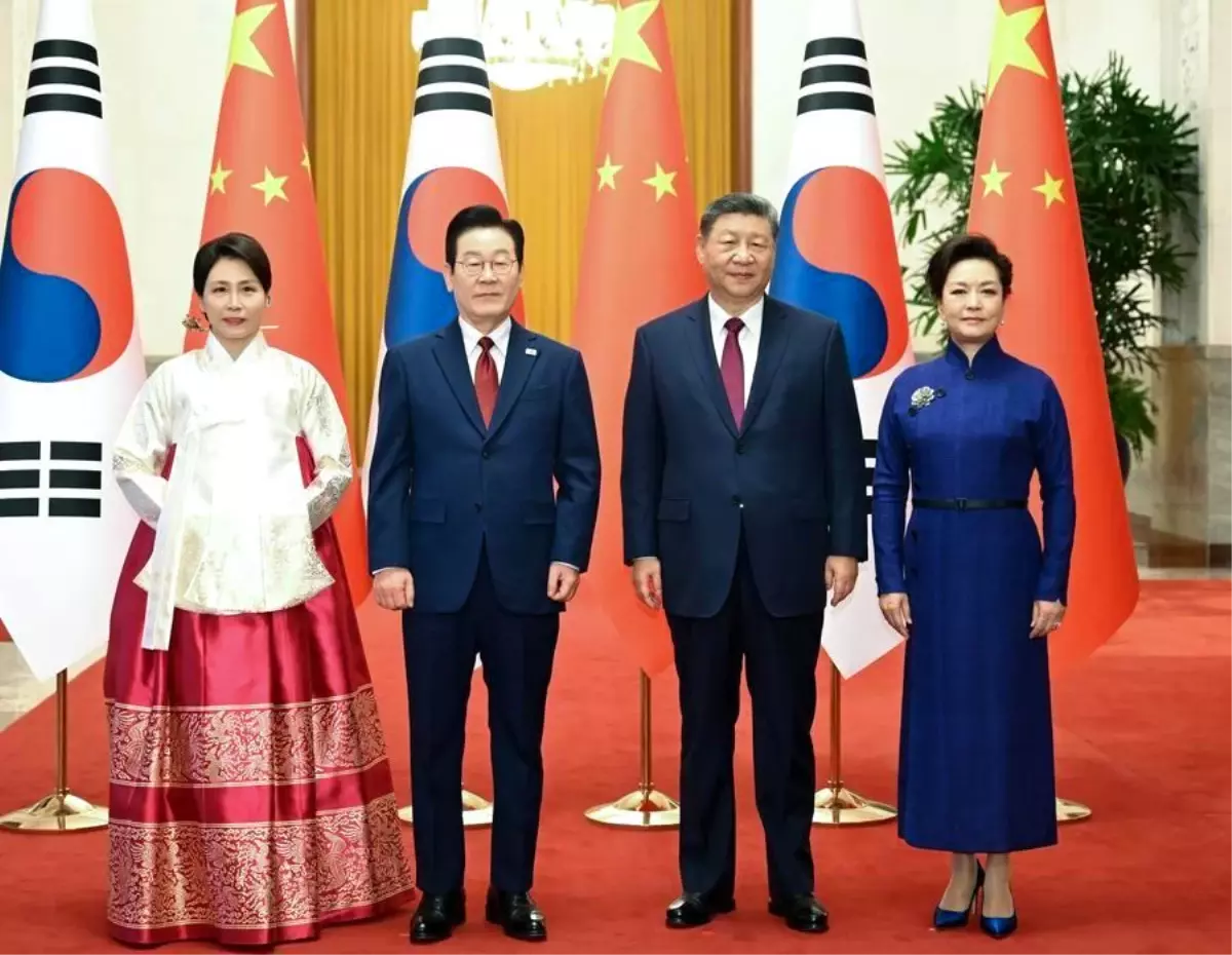 Xi Jinping ve Lee Jae Myung Beijing\'de Buluştu