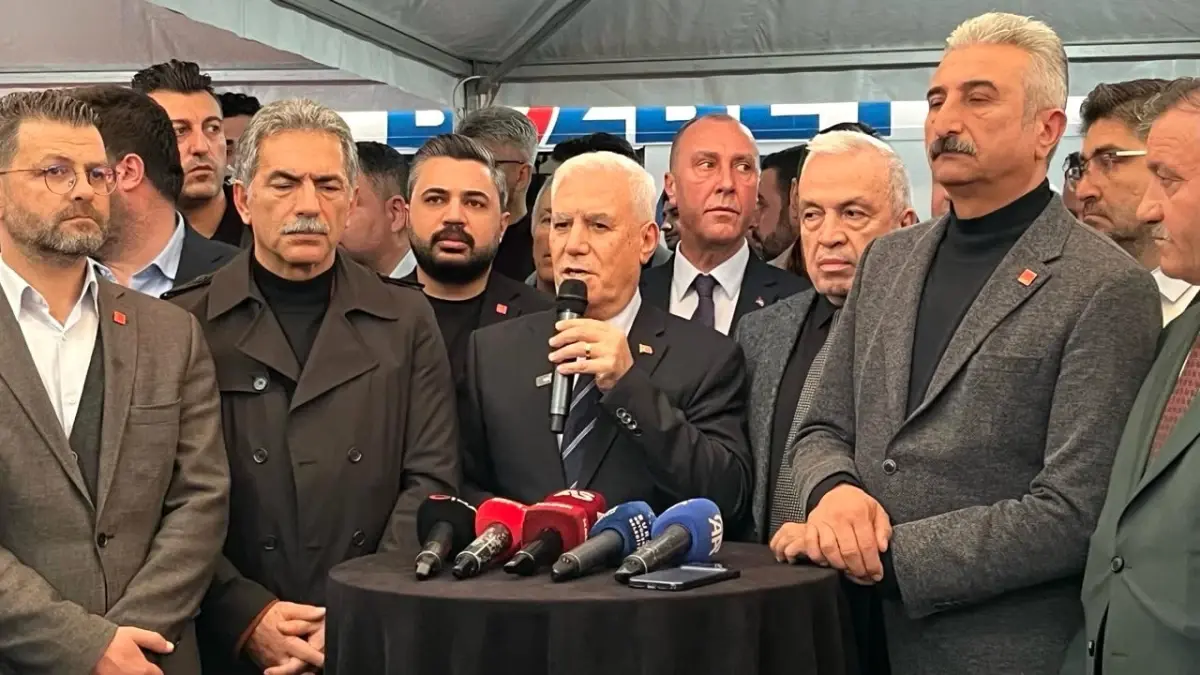 Bursa Büyükşehir Belediye Başkanı Bozbey: "Bunlar bizi asla yıldıramaz, yıldırması da mümkün değildir"