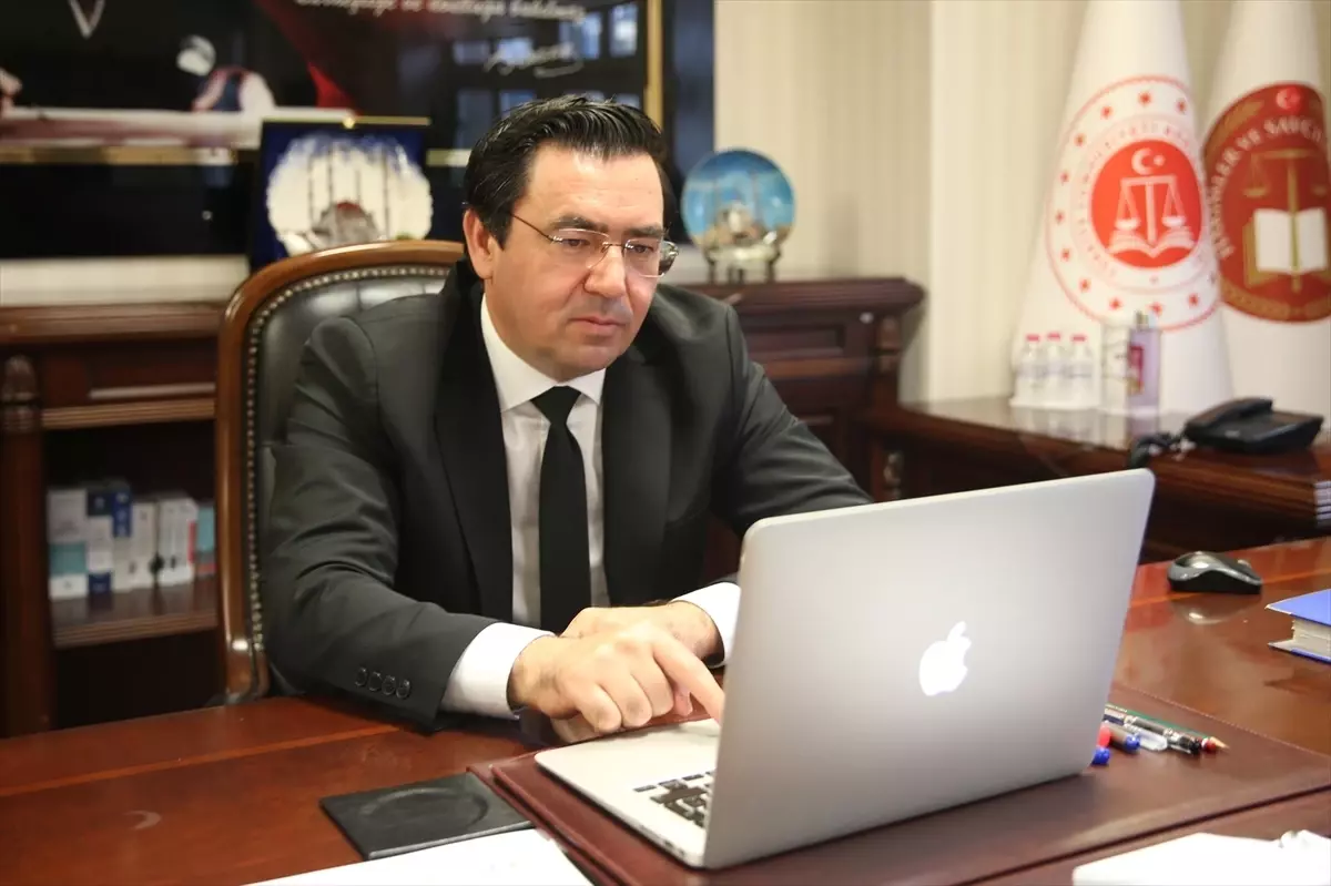 Başsavcı Sarıca, AA\'nın Yılın Kareleri Oylamasına Katıldı