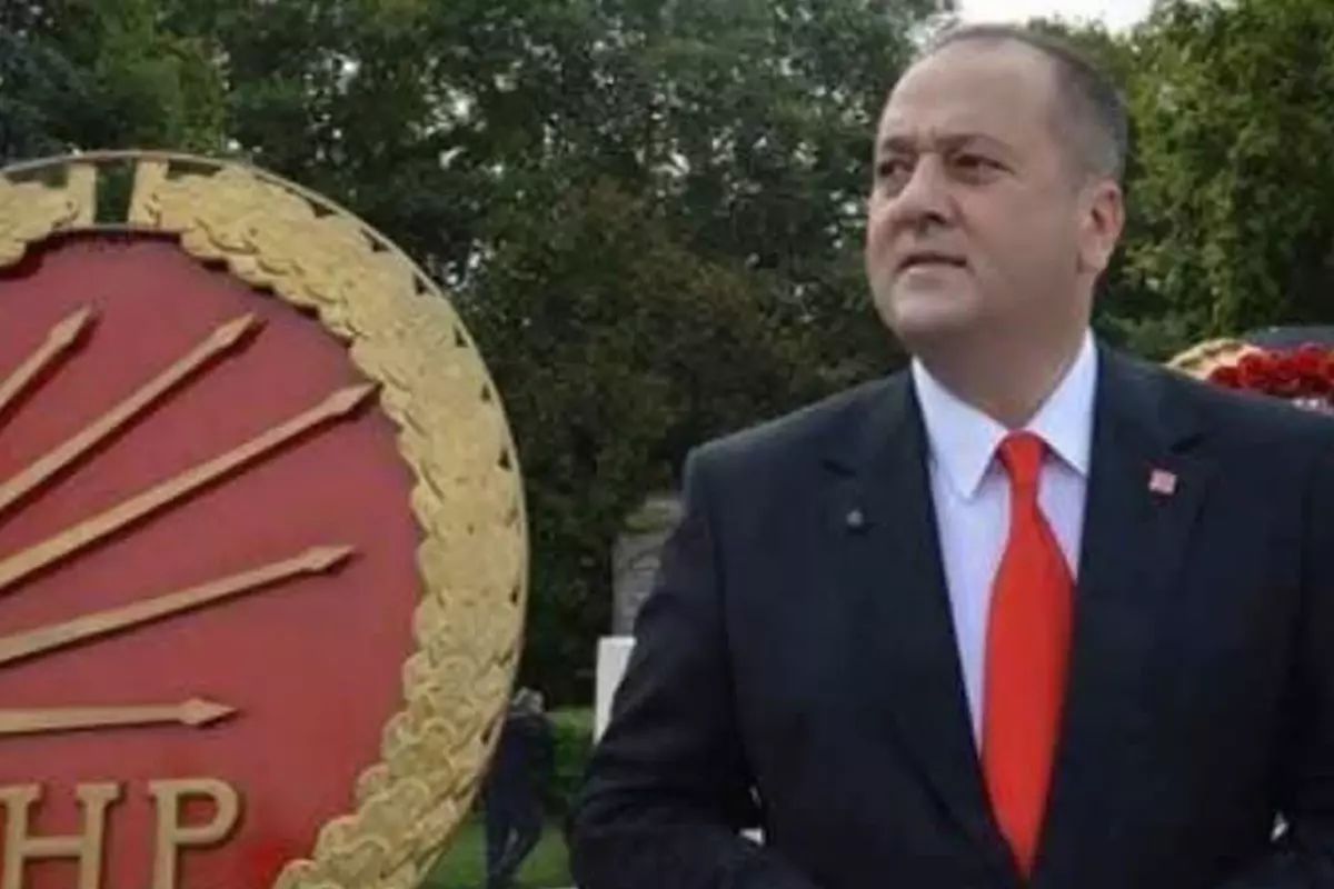 Eski CHP\'li başkan ofisinde ölü bulundu