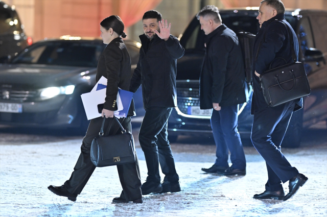 Fransa ve İngiltere, Ukrayna'ya güç konuşlandıracak