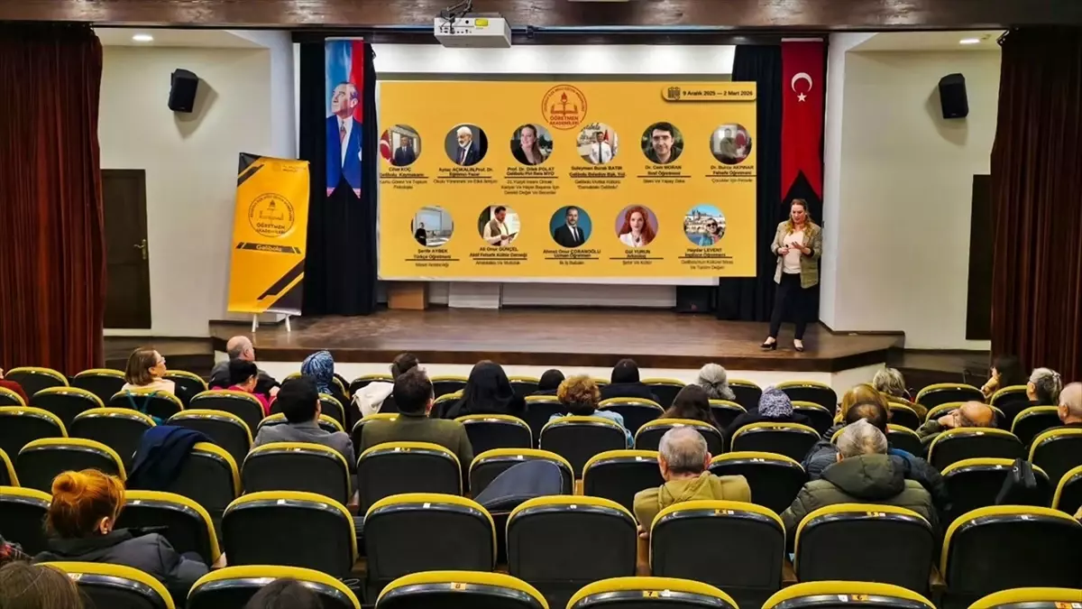 Gelibolu\'da Öğretmen Akademileri Faaliyetleri