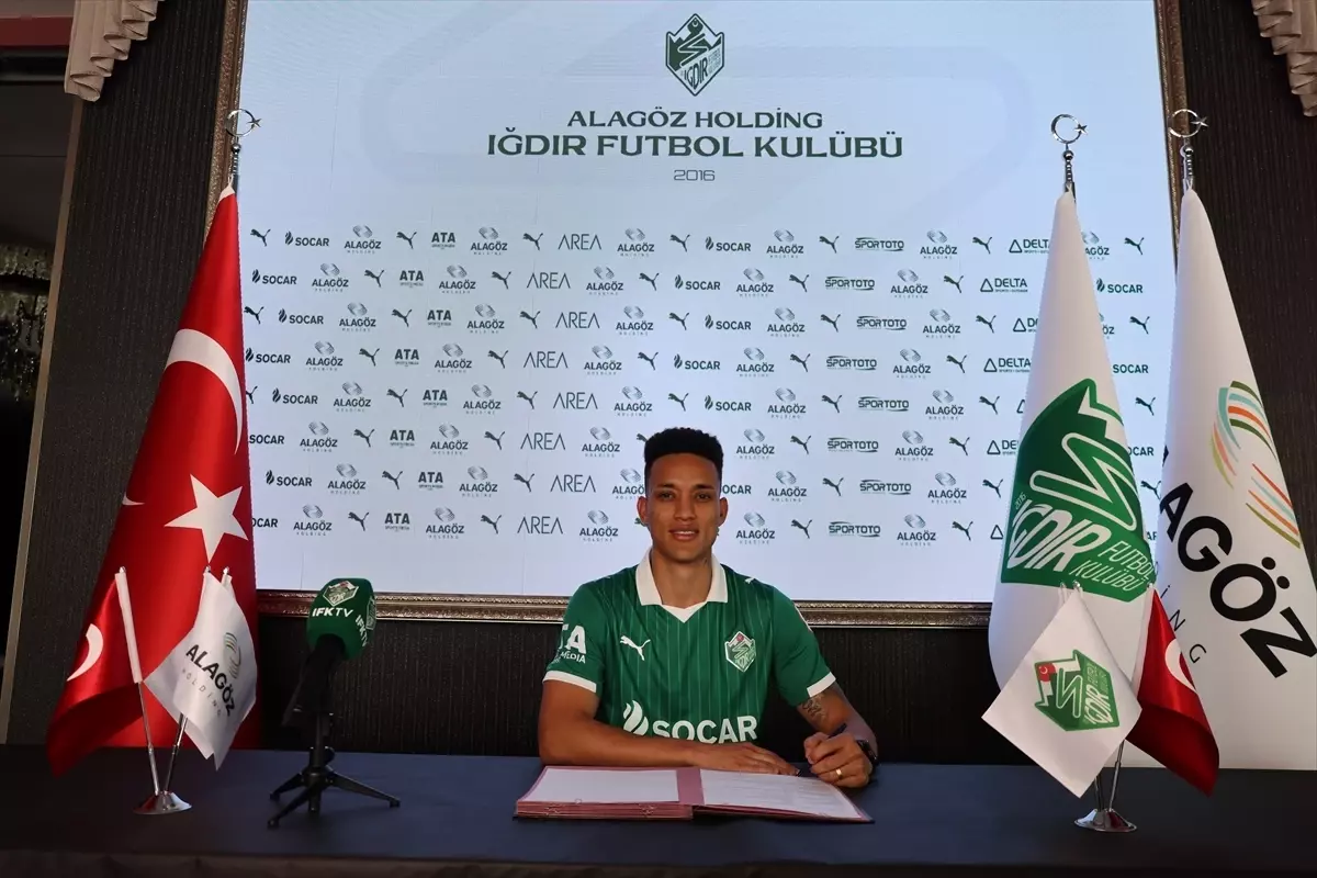 Iğdır FK, Wenderson Tsunami\'yi transfer etti