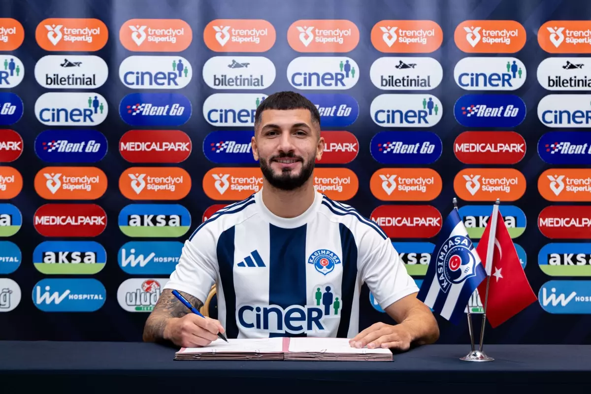 Kasımpaşa Kamil Ahmet ile Sözleşme İmzaladı