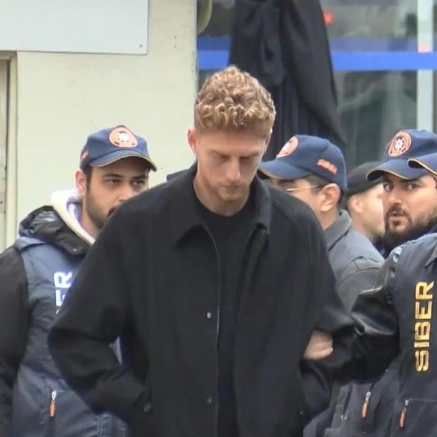 Mert Hakan ile Metehan'ın tutukluluk hallerinin devamına karar verildi Mert Hakan ile Metehan'ın tutukluluk hallerinin devamına karar verildi