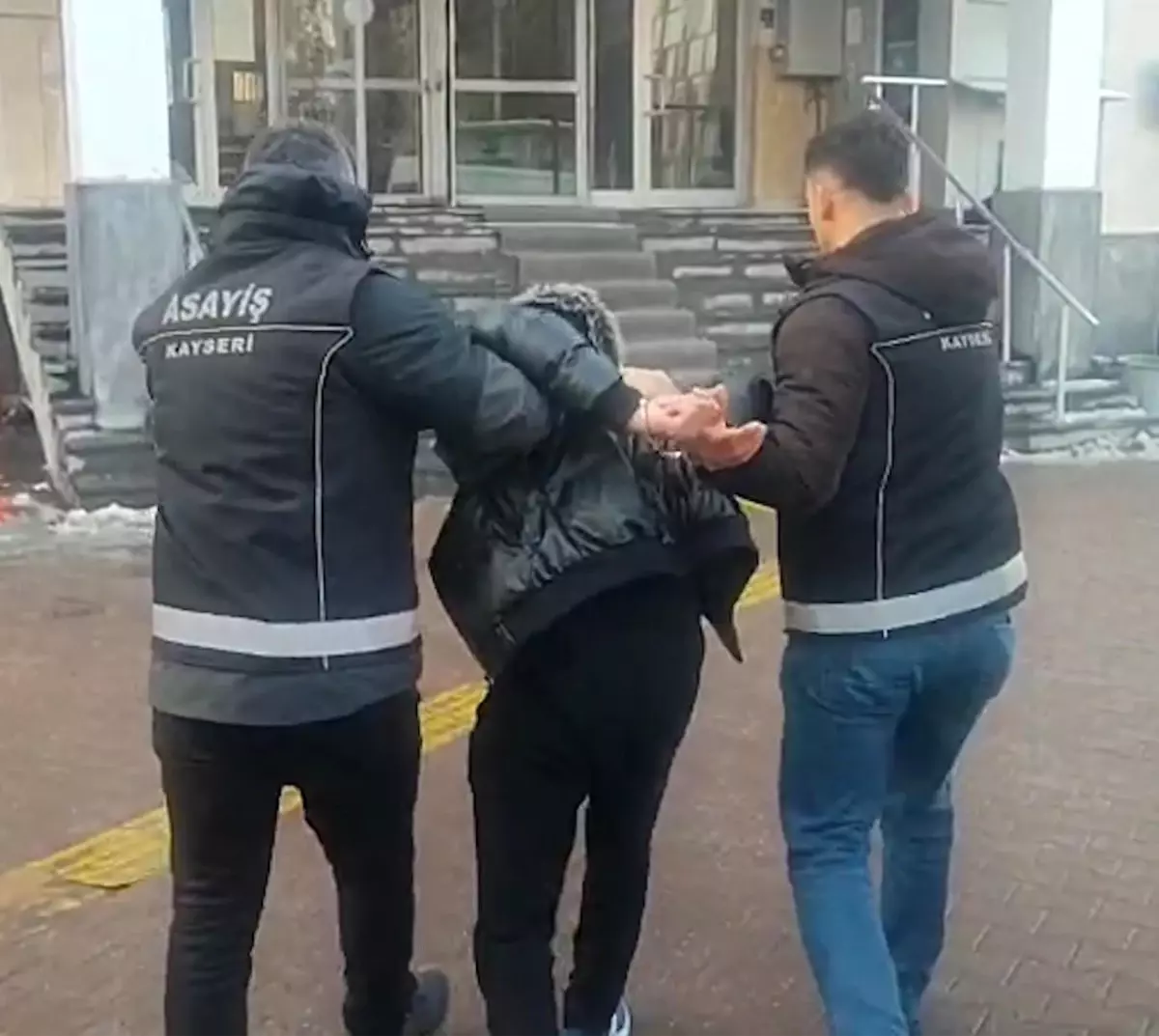 Kayseri\'de Yağma Suçlusu Yakalandı