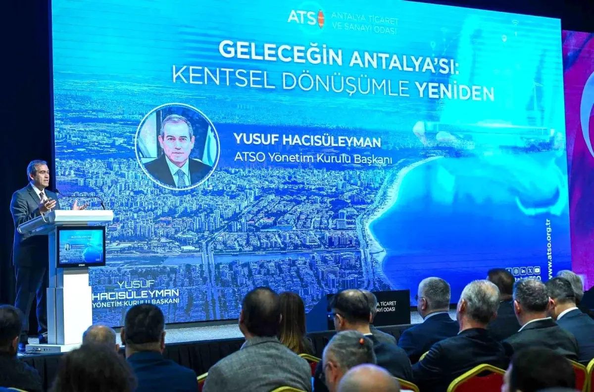 Antalya\'nın Geleceği Panelde Ele Alındı