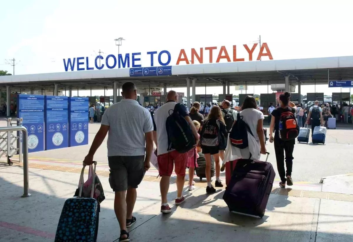 Antalya Turizmde Yeni Zirve