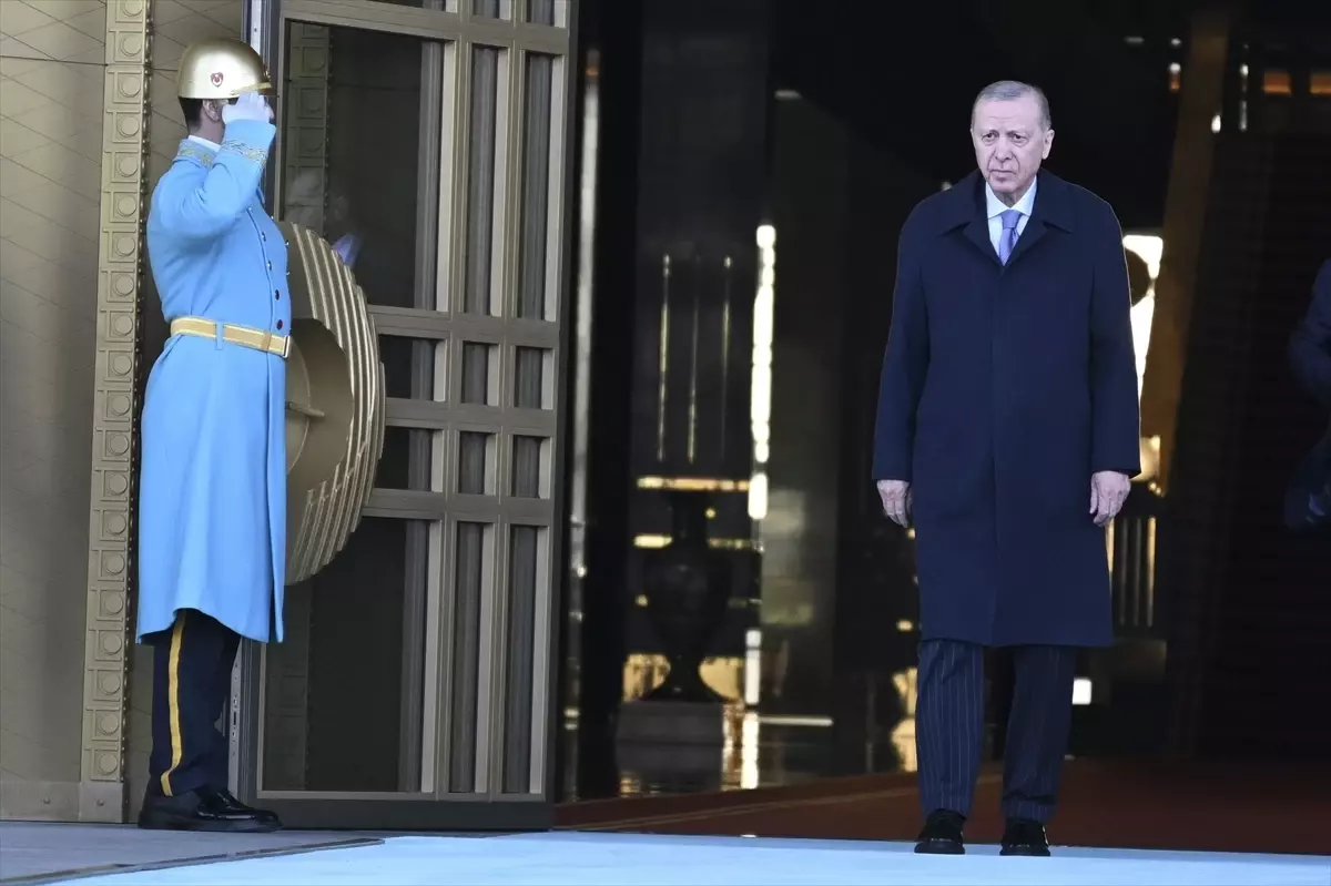 Cumhurbaşkanı Erdoğan, Malezya Başbakanı Enver\'i resmi törenle karşıladı