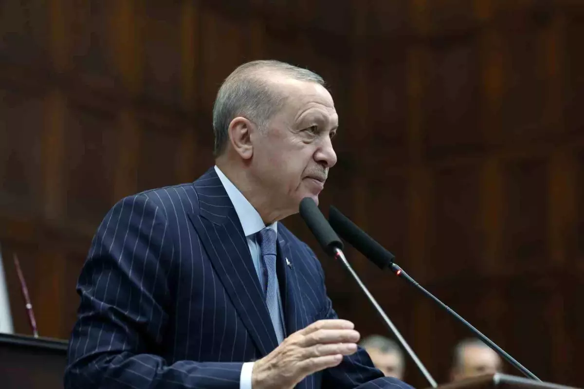 Cumhurbaşkanı Erdoğan: "Meydanlarda vaat yağmuruna tutup bugün başkent Ankara\'ya su bile veremeyen beceriksizlerin insafına bu milleti bırakmayacağız"