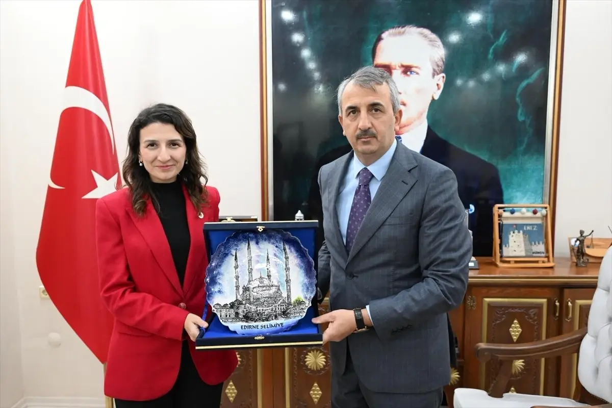 Vali Sezer, Enez Kaymakamı Ayık\'ı Ziyaret Etti