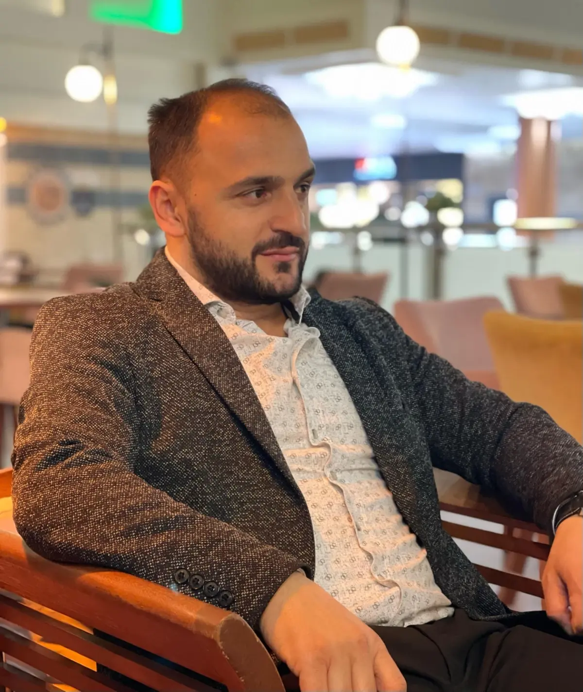 Bıçaklı Saldırıda Eski Başkan Yardımcısı Hayatını Kaybetti