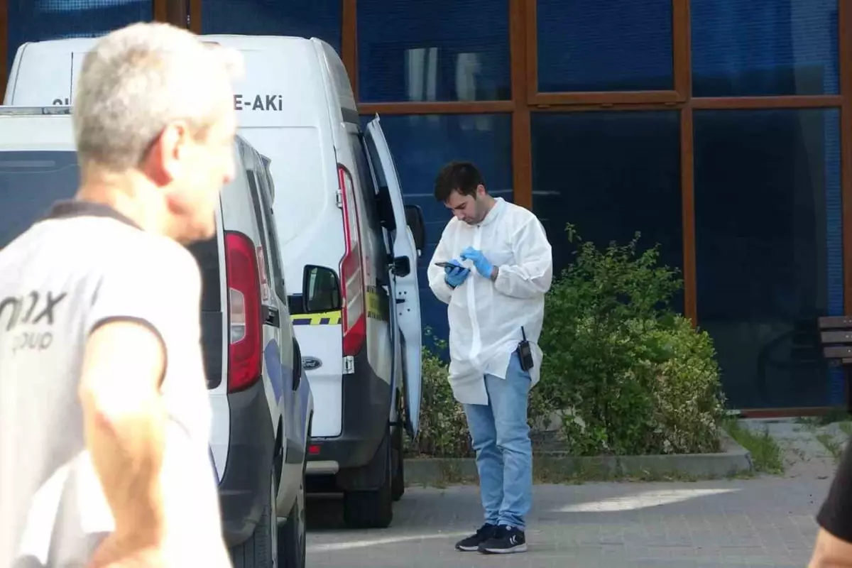 CHP\'li eski başkan ofisinde ölü bulundu