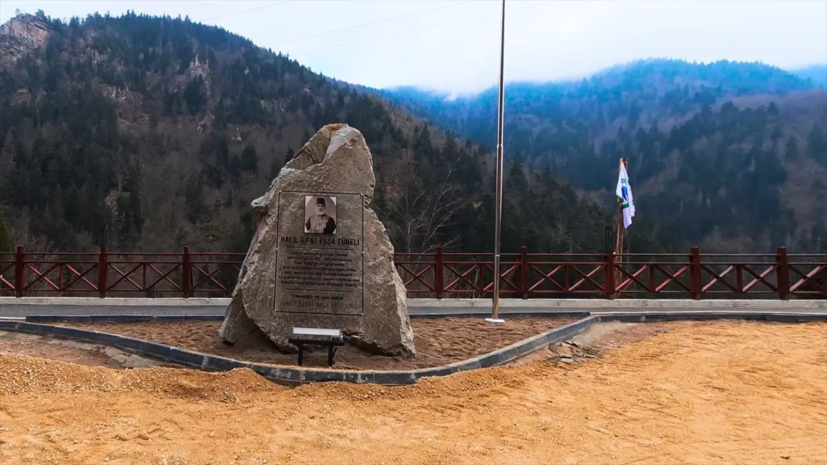 Tarihi Tünel\'de Çevre Düzenlemesi