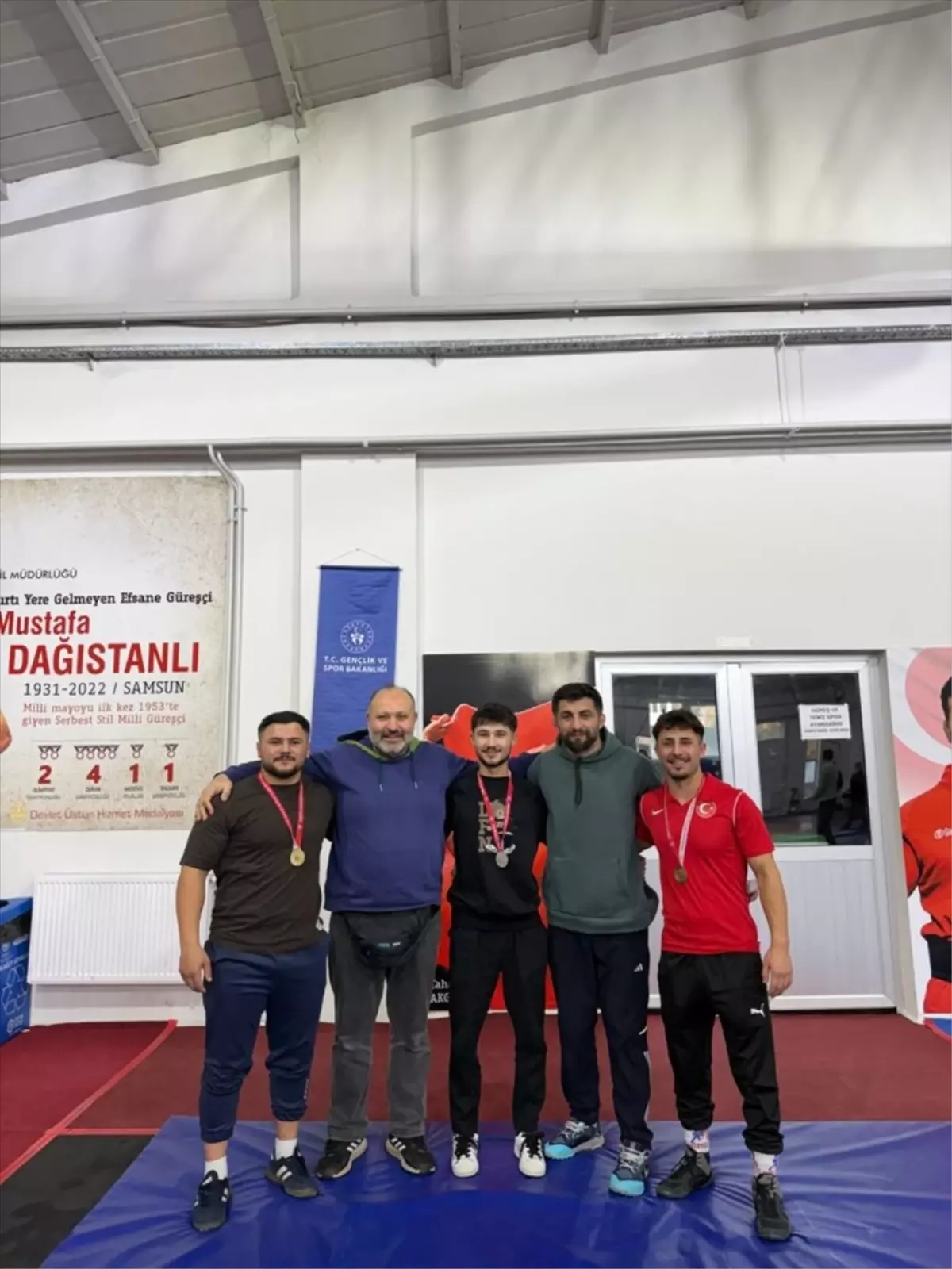 Asarcık\'tan Üç Sporcu Birinci Oldu