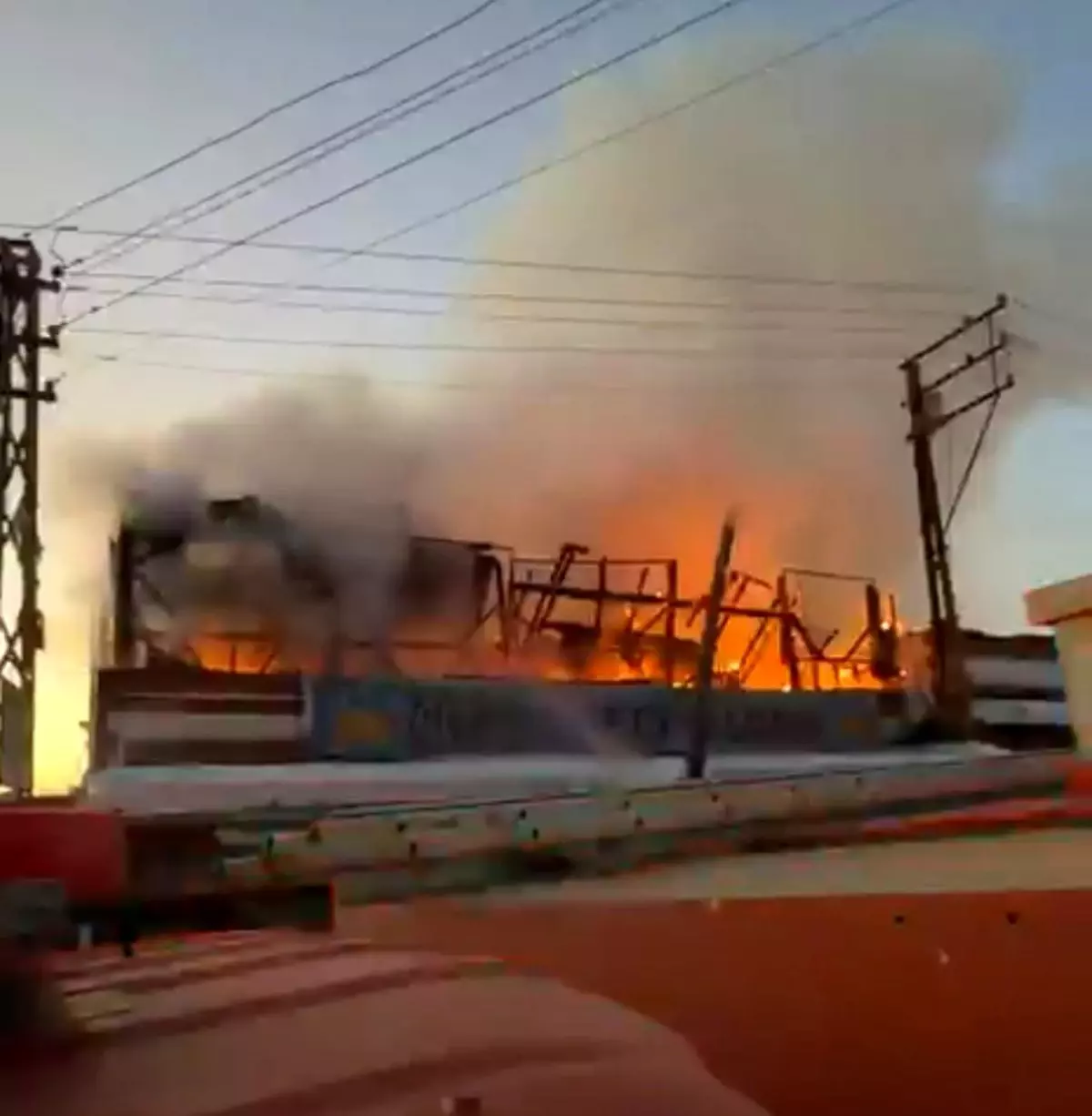 Eğil\'de Kafede Yangın Çıktı