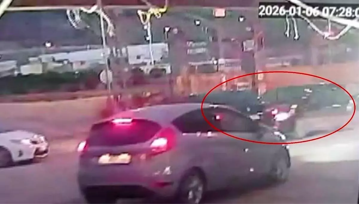 Antakya\'da Kaza: Sürücüler Çözüm Bekliyor