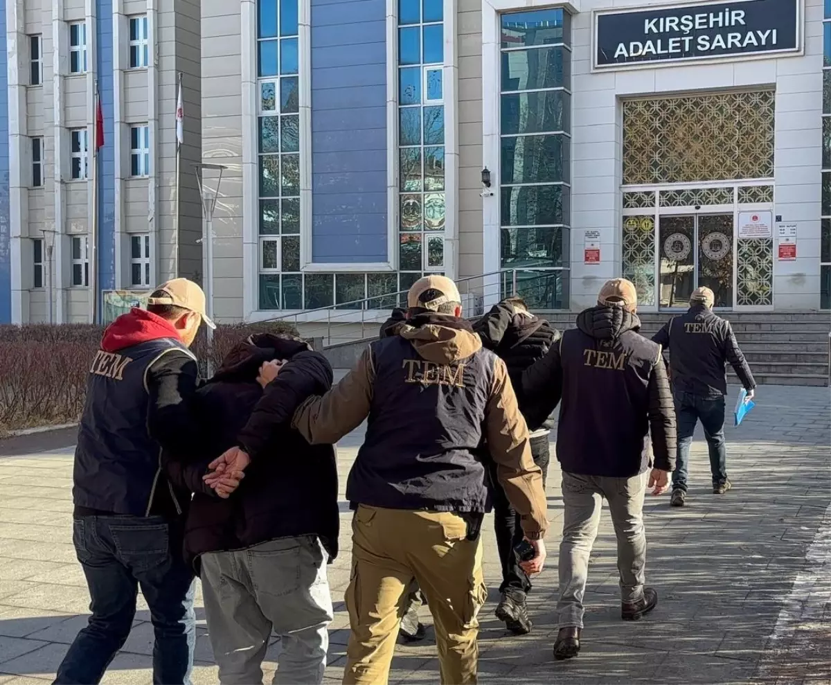 Kırşehir\'de DEAŞ Operasyonu: 4 Gözaltı