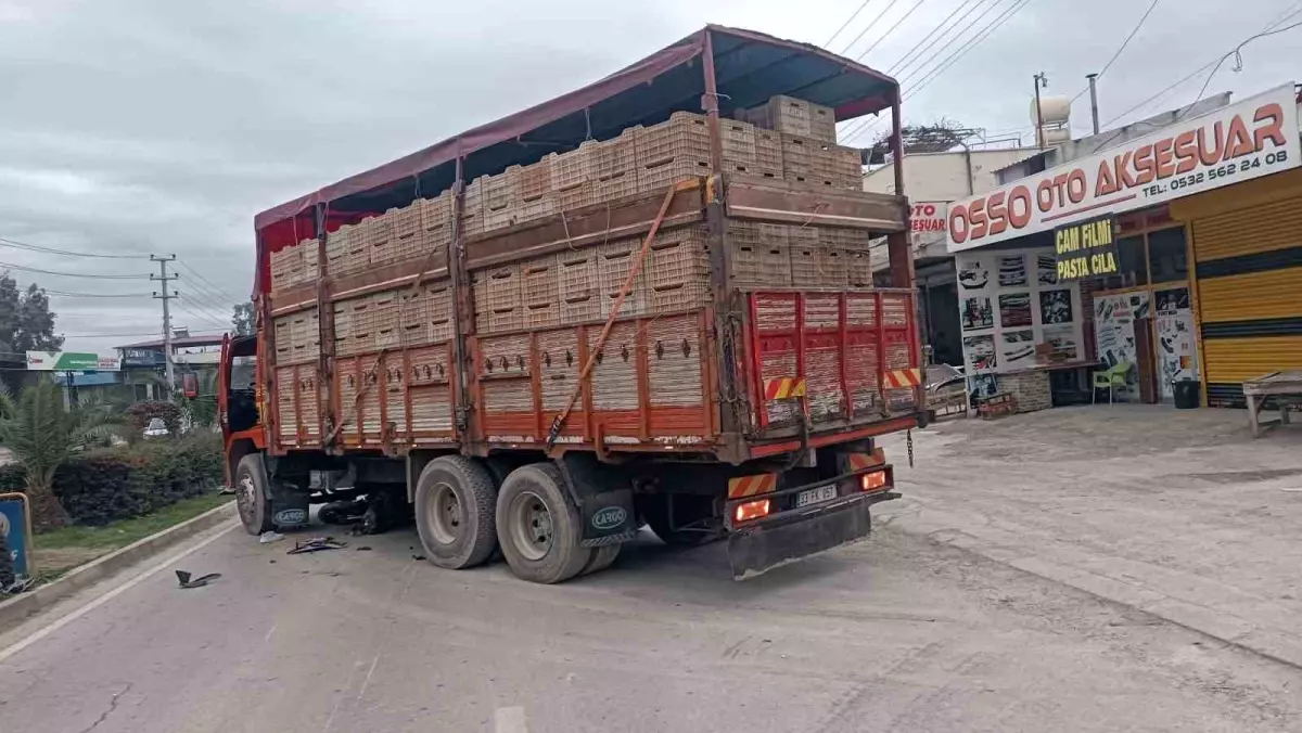 Mersin\'de Motosiklet Kazası: Sürücü Ağır Yaralı