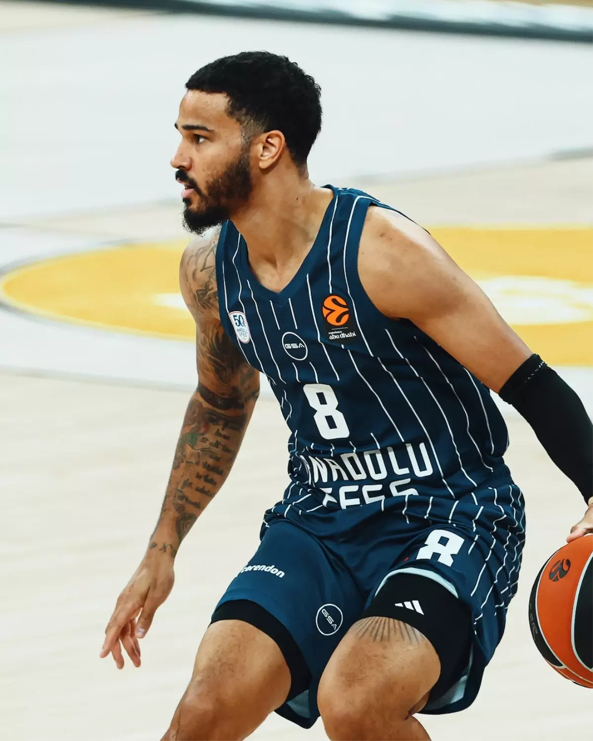 Anadolu Efes, Paris Basketbol\'a Kaybetti