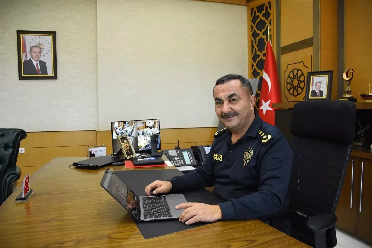 Samsun Emniyet Müdürü\'nden Yılın Kareleri Oylaması