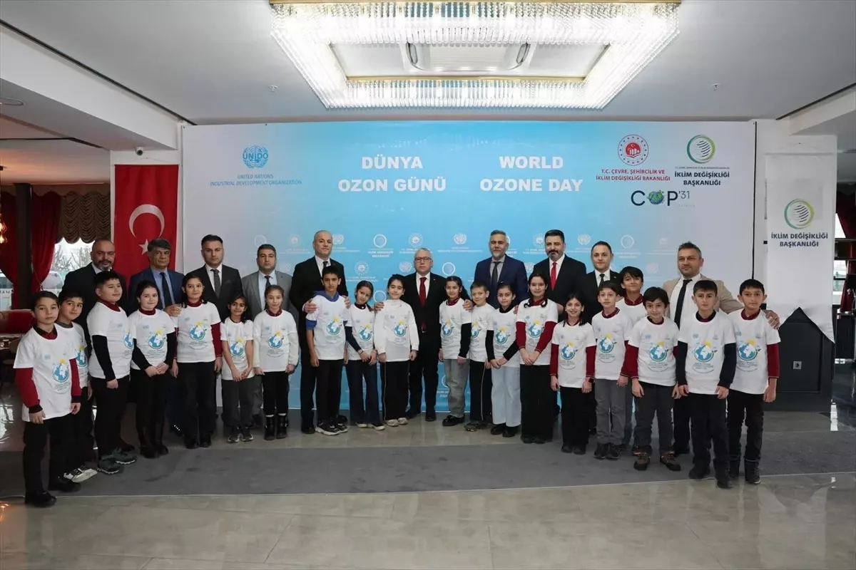 Sivas\'ta Dünya Ozon Günü Etkinliği