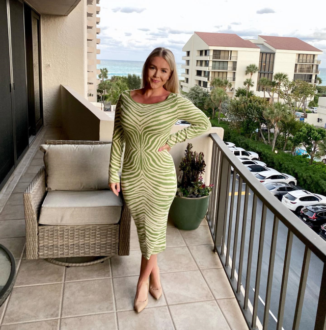 Beyaz Saray tarihinin en genç basın sözcüsü! Güzelliğiyle dikkat çekiyor