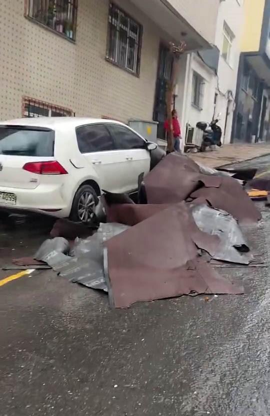 Bilanço belli oldu! İşte kenti felç eden fırtanın yarattığı tahribat
